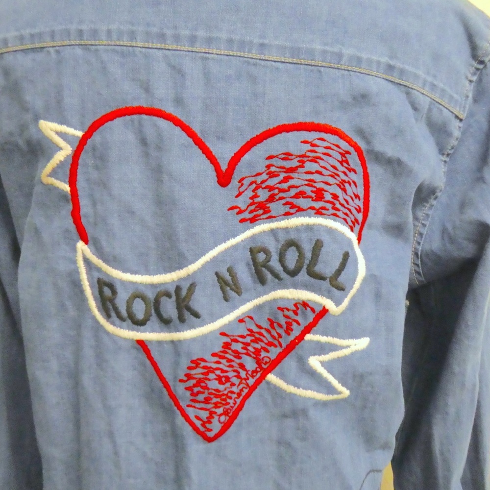 Lauren Moshi Love Rock N Roll Heart blue denim SHIRT XS NWT embroidered